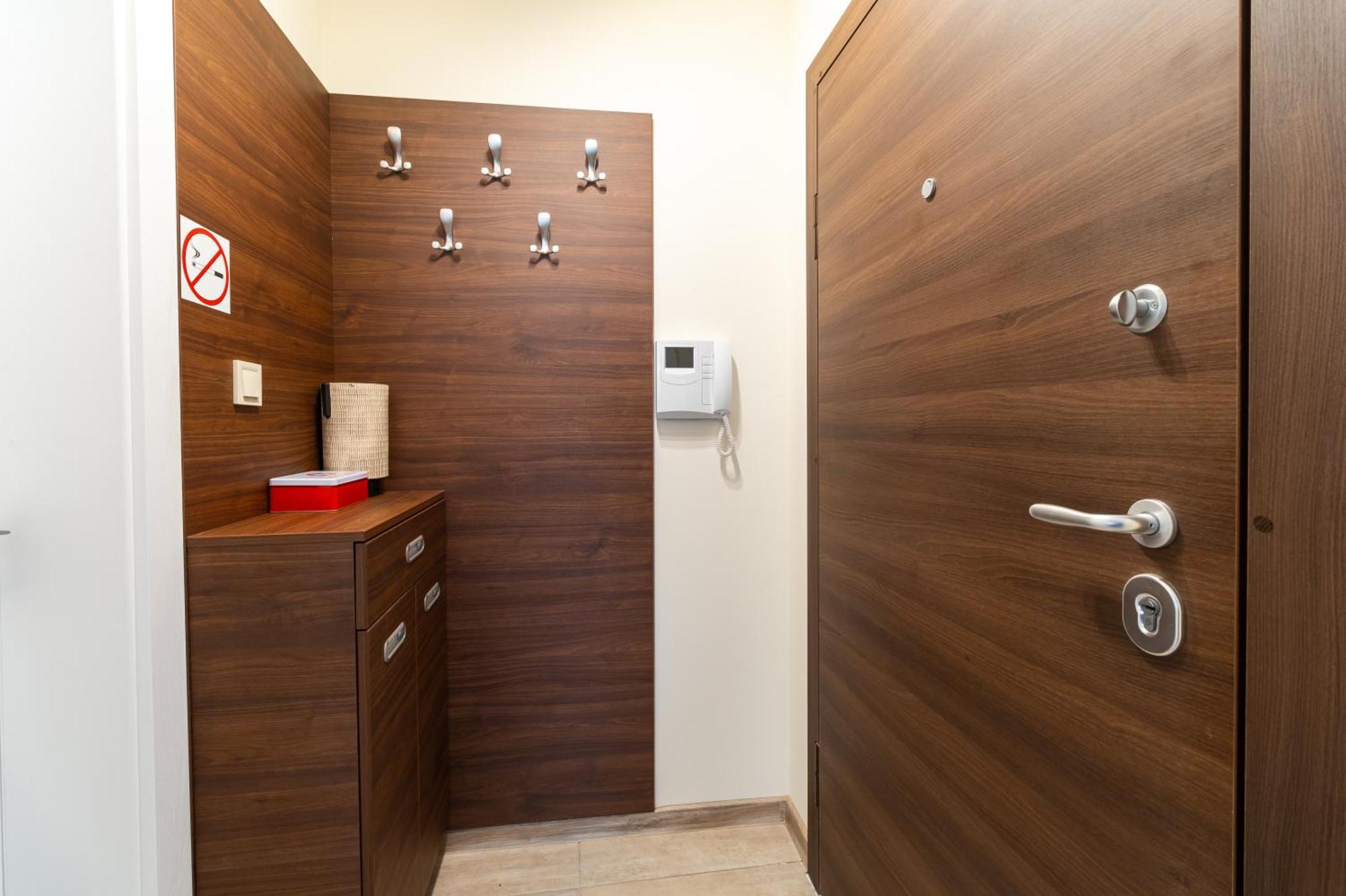 Stylish One-Bedroom Apartment Plovdiv Exterior photo